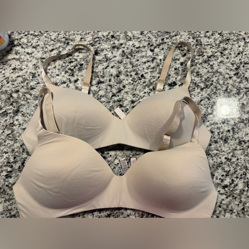 Victoria's Secret Cream Bras Set